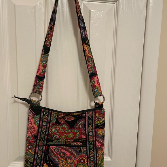 Vera Bradley hipster crossbody bag. Excellent condition - Picture 3 of 4